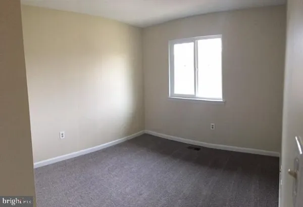 $2,300 | 1998 Cambridge Drive, Crofton, MD 21114