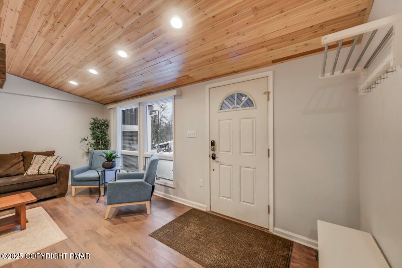 12 Hickory Road Lake Harmony, PA 18624 - Photo 48 of 86 a living room with furniture and a window