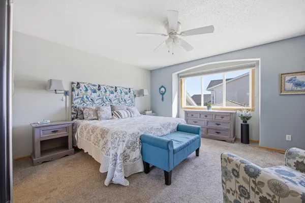 $399,900 | 3321 Washington Street, Fargo, ND 58104
