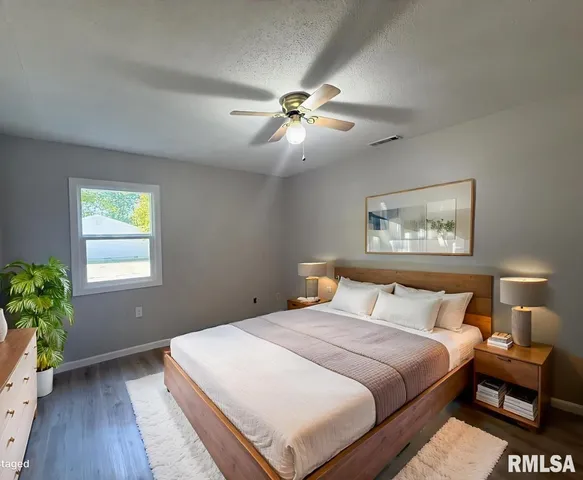 $179,500 | 1350 Sebring Way, Carbondale, IL 62901