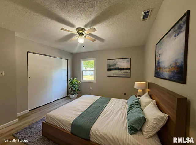 $179,500 | 1350 Sebring Way, Carbondale, IL 62901