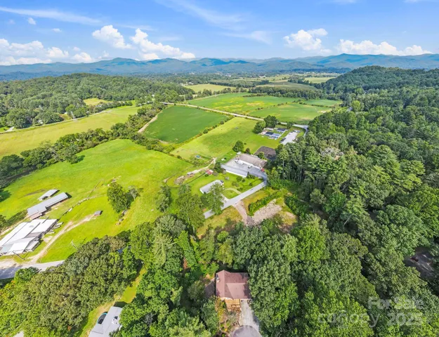 a view of an outdoor space and a yard