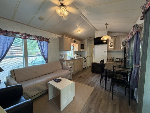 2795 East 28th Road Marseilles, IL 61341 - Photo 4 of 69