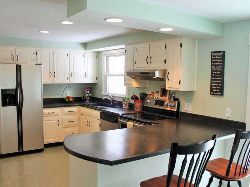 3 Allenson Street Springvale, ME 04083 - Photo 5 of 24 Kitchen.