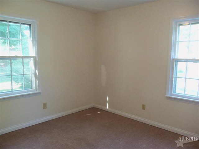 2815 Hobson Road Fort Wayne, IN 46805 - Photo 8 of 20