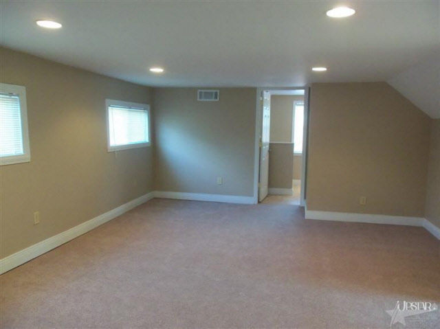 2815 Hobson Road Fort Wayne, IN 46805 - Photo 10 of 20