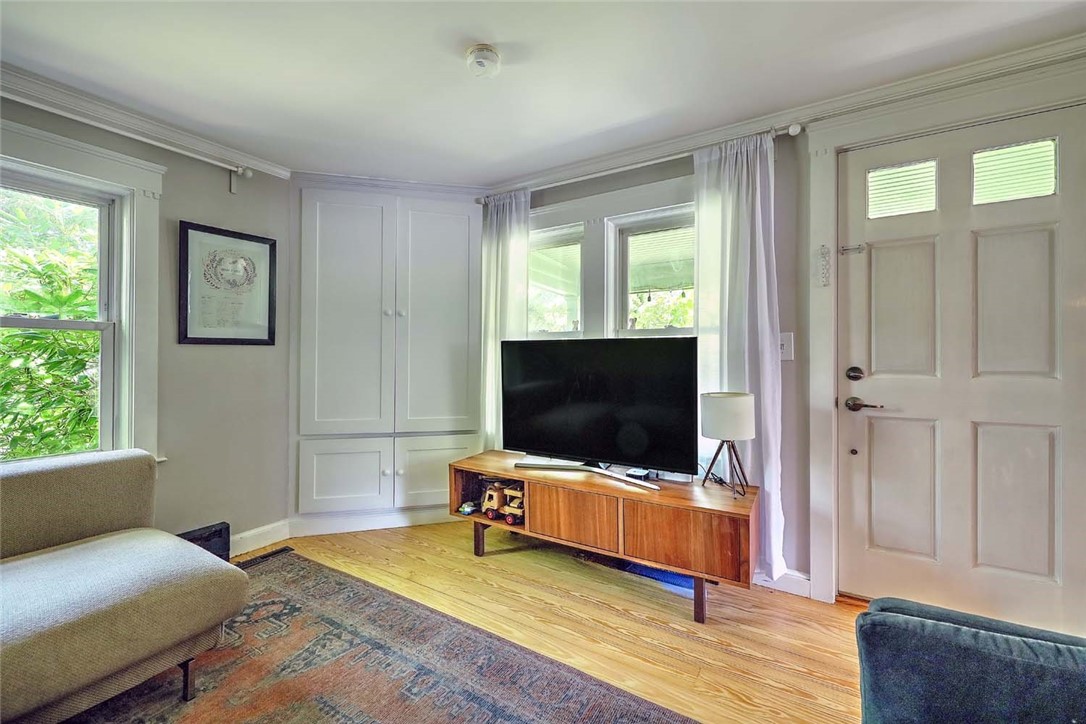 264 Sowams Road Barrington, RI 02806 - Photo 14 of 50