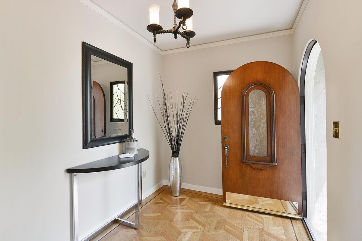 1136 Cambridge Road Burlingame, CA 94010 - Photo 3 of 42