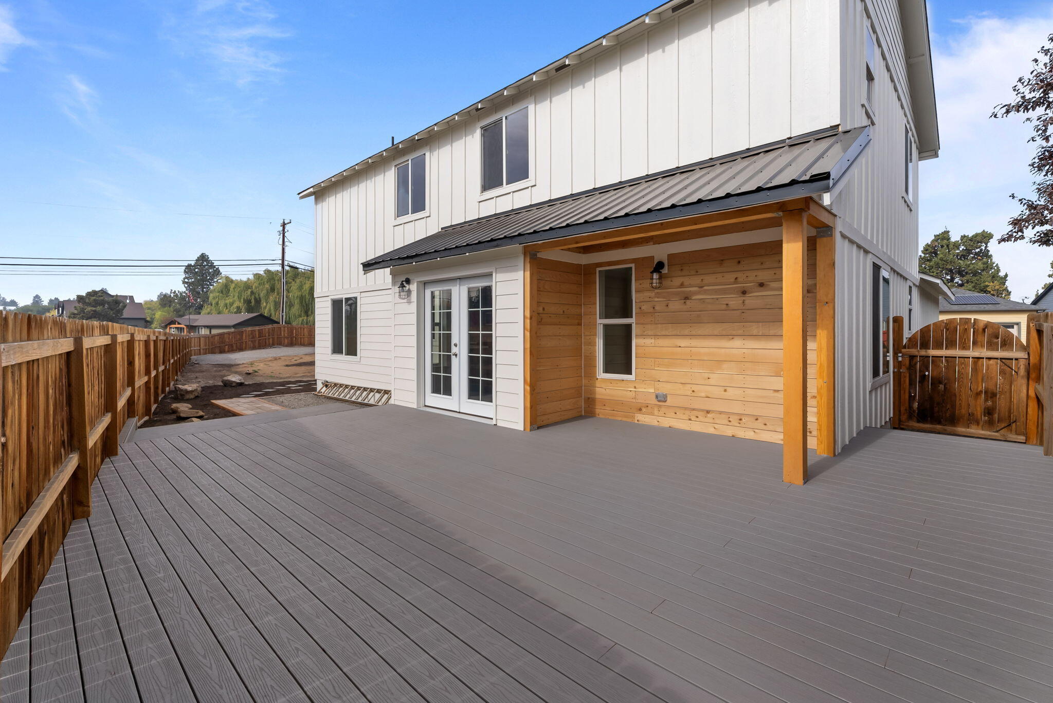 20853 Daniel Duke Way Bend, OR 97701 - Photo 31 of 48 Backyard