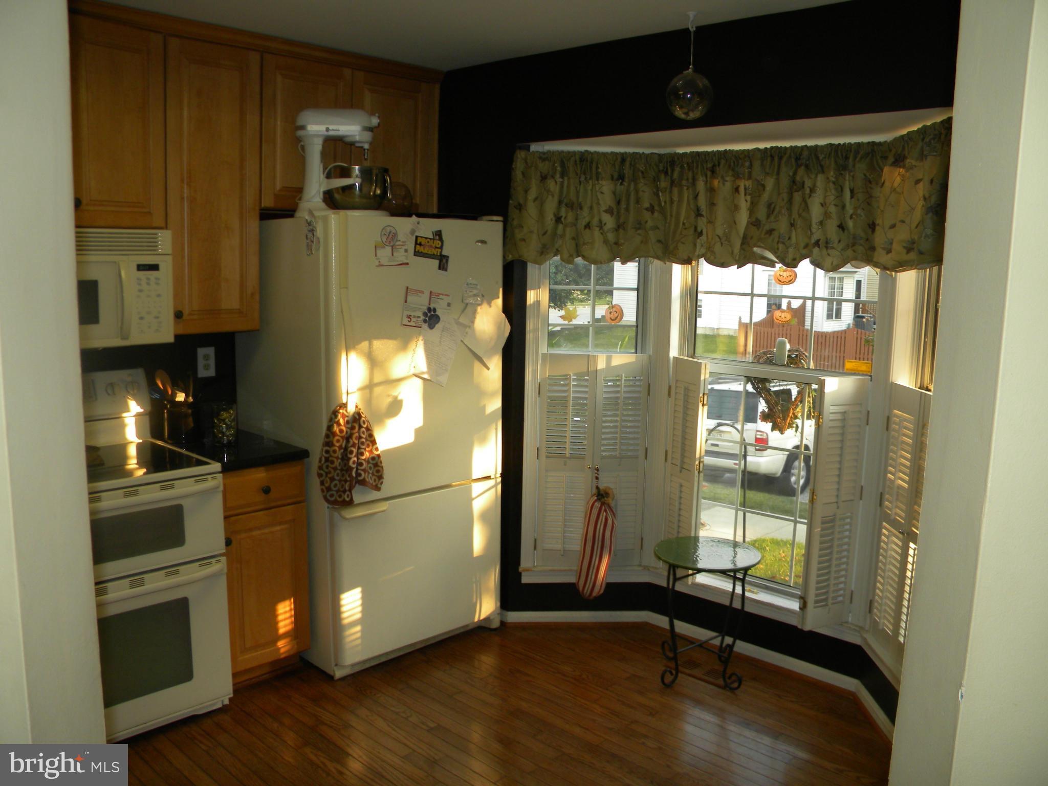 4458 Silver Teal Road Baltimore, MD 21236 - Photo 4 of 17 Kitchen