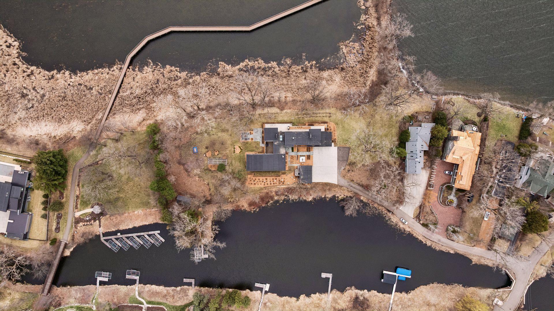 2634 Crosby Road Wayzata, MN 55391 - Photo 26 of 103