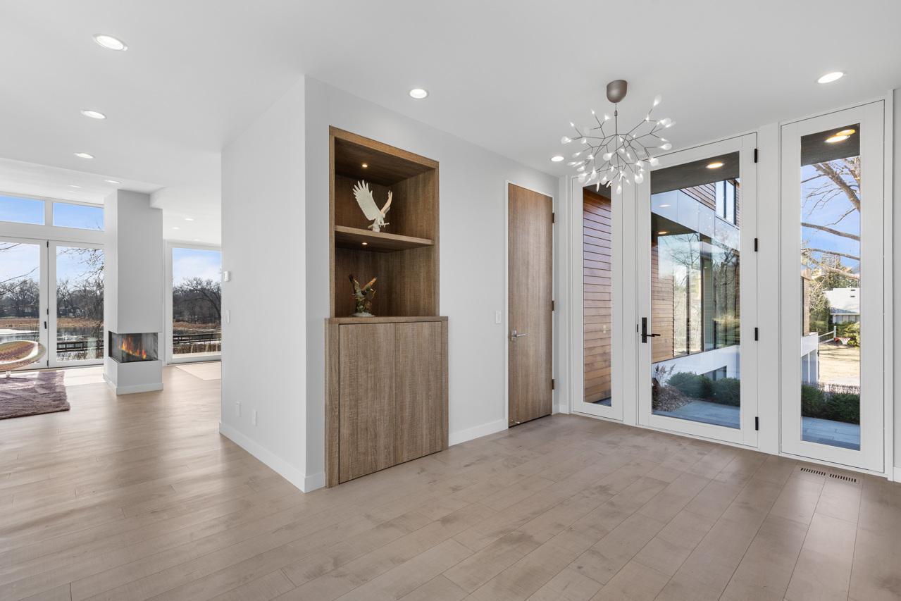 2634 Crosby Road Wayzata, MN 55391 - Photo 32 of 103