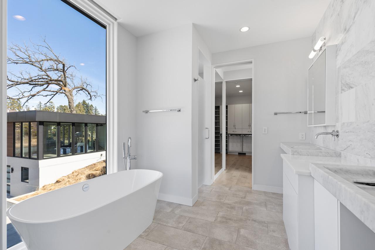 2634 Crosby Road Wayzata, MN 55391 - Photo 64 of 103