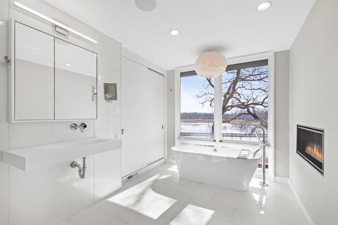 2634 Crosby Road Wayzata, MN 55391 - Photo 76 of 103