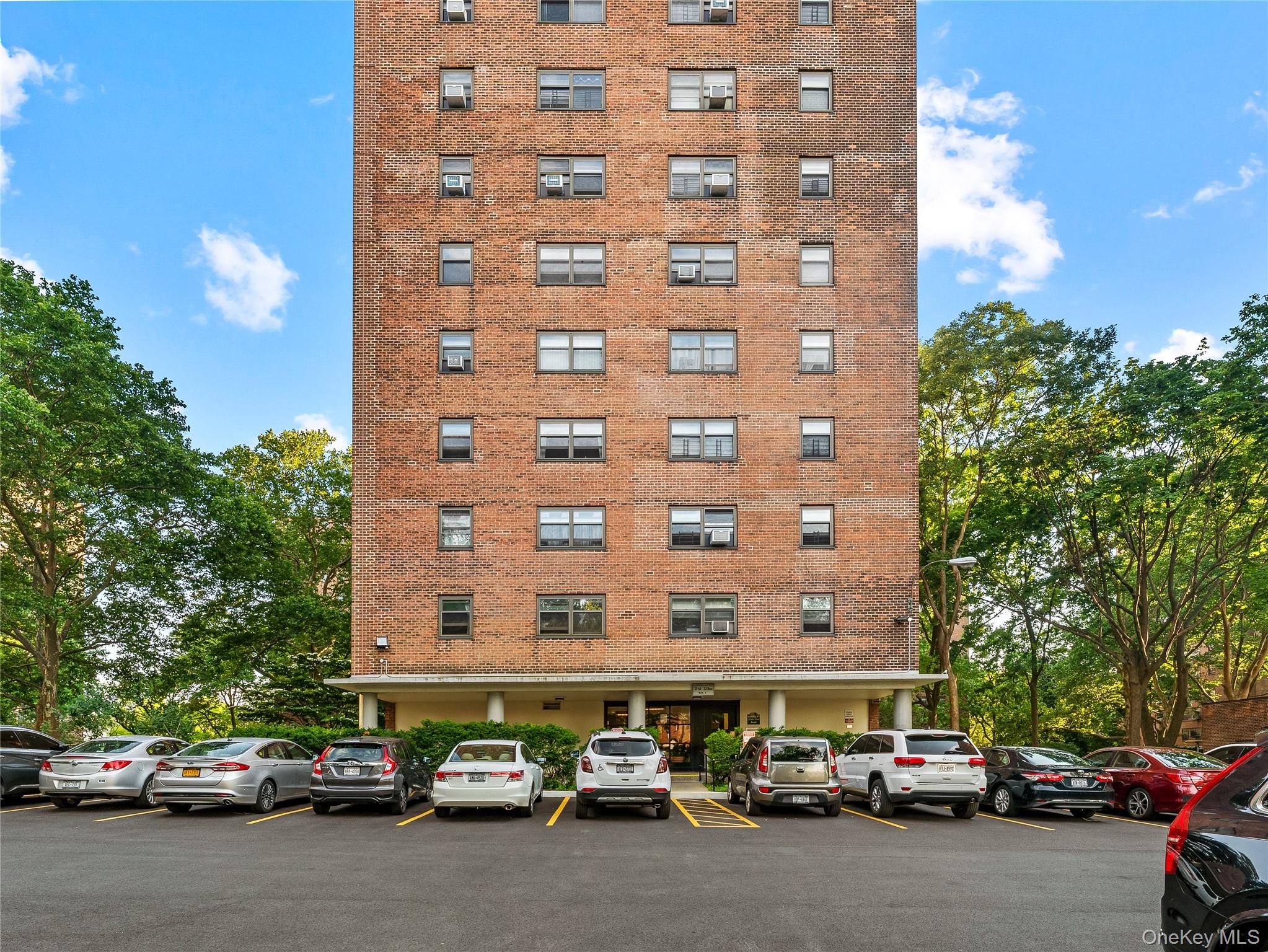 21-66 33rd Road, Unit 11B Queens, NY 11106 - Photo 1 of 20