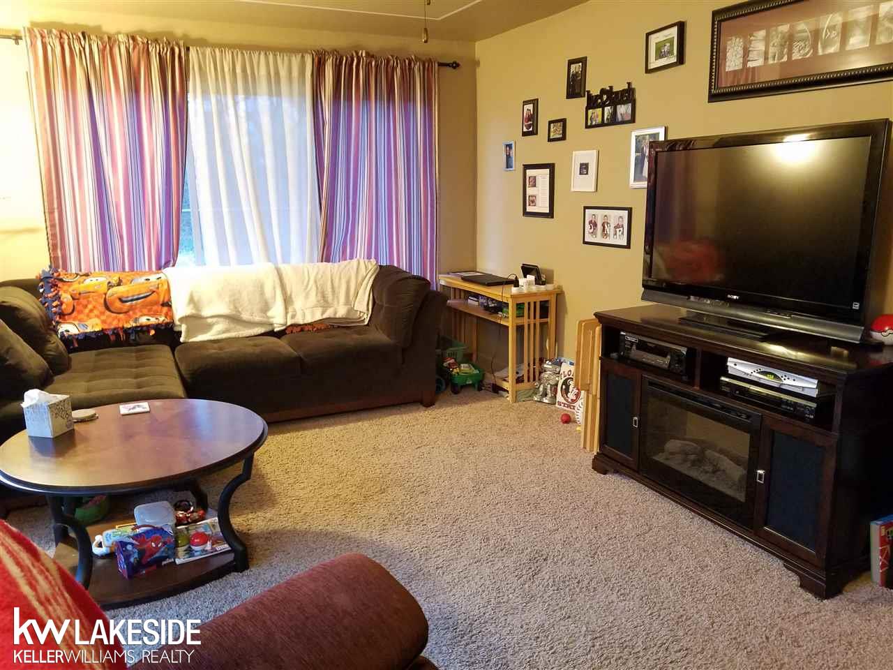 5235 McKinley Road Warren, MI 48091 - Photo 12 of 27 31335636-11.JPG