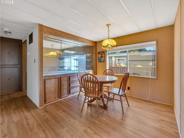 $89,500 | 21100 Northeast Sandy Boulevard, Unit 62, Fairview, OR 97024