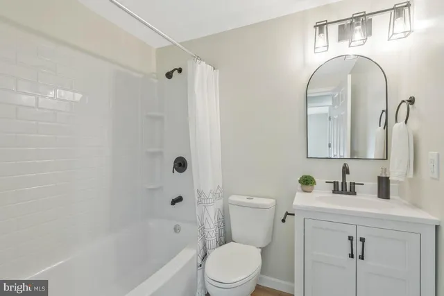 $2,250 | 21975 Baja Lane, Great Mills, MD 20634