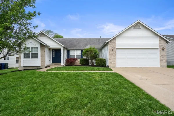 $350,000 | 815 Whisper Creek Court, Wentzville, MO 63385