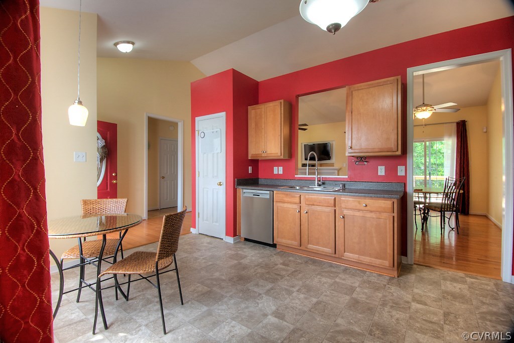 7124 Elkhardt Road Richmond, VA 23225 - Photo 15 of 37 Gallery Image 15
