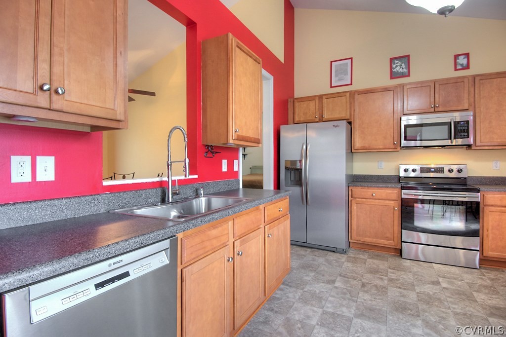 7124 Elkhardt Road Richmond, VA 23225 - Photo 18 of 37 Gallery Image 18