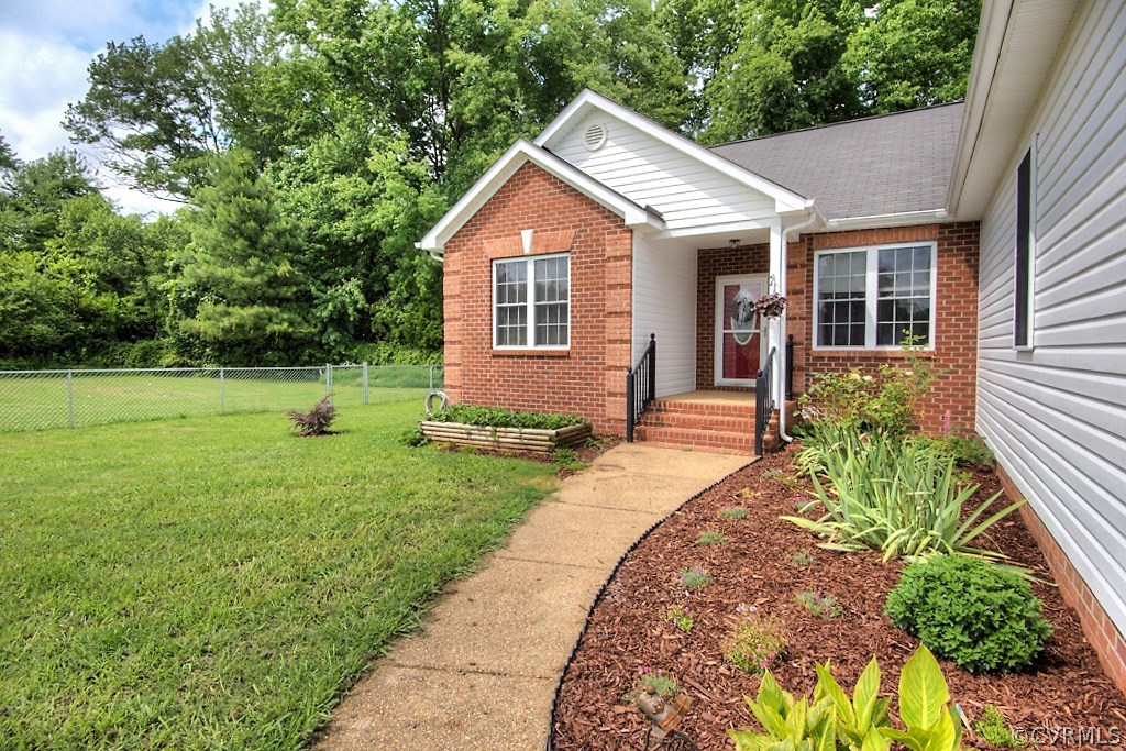7124 Elkhardt Road Richmond, VA 23225 - Photo 5 of 37 Gallery Image 5
