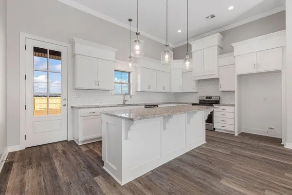 $350,000 | 819 Gentry Drive, Sulphur, LA 70665