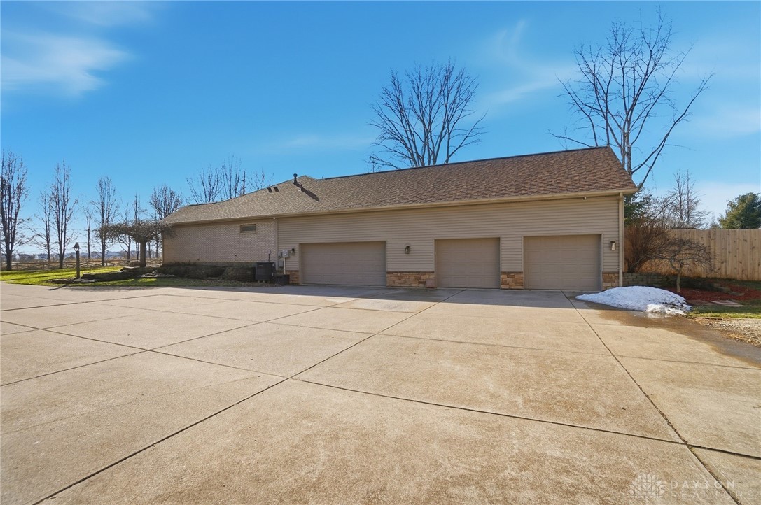 6981 Fishburg Road Dayton, OH 45424 - Photo 55 of 57