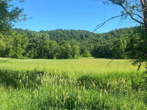 $9,990,000 | 27333 Deep River Road, Lanesboro, MN 55949