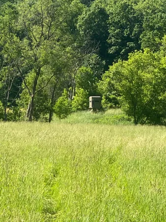 $9,990,000 | 27333 Deep River Road, Lanesboro, MN 55949