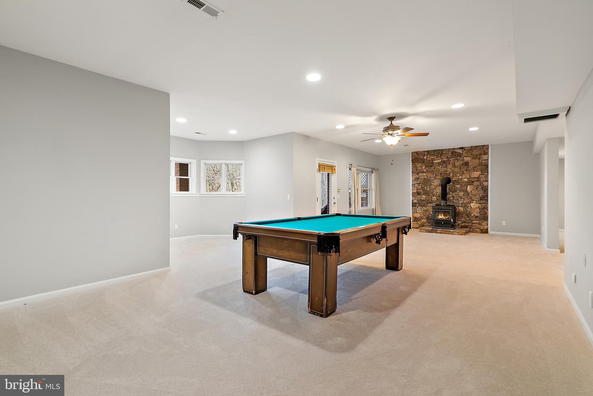 6276 Beverleys Mill Road Broad Run, VA 20137 - Photo 26 of 41 Pool table can convey.