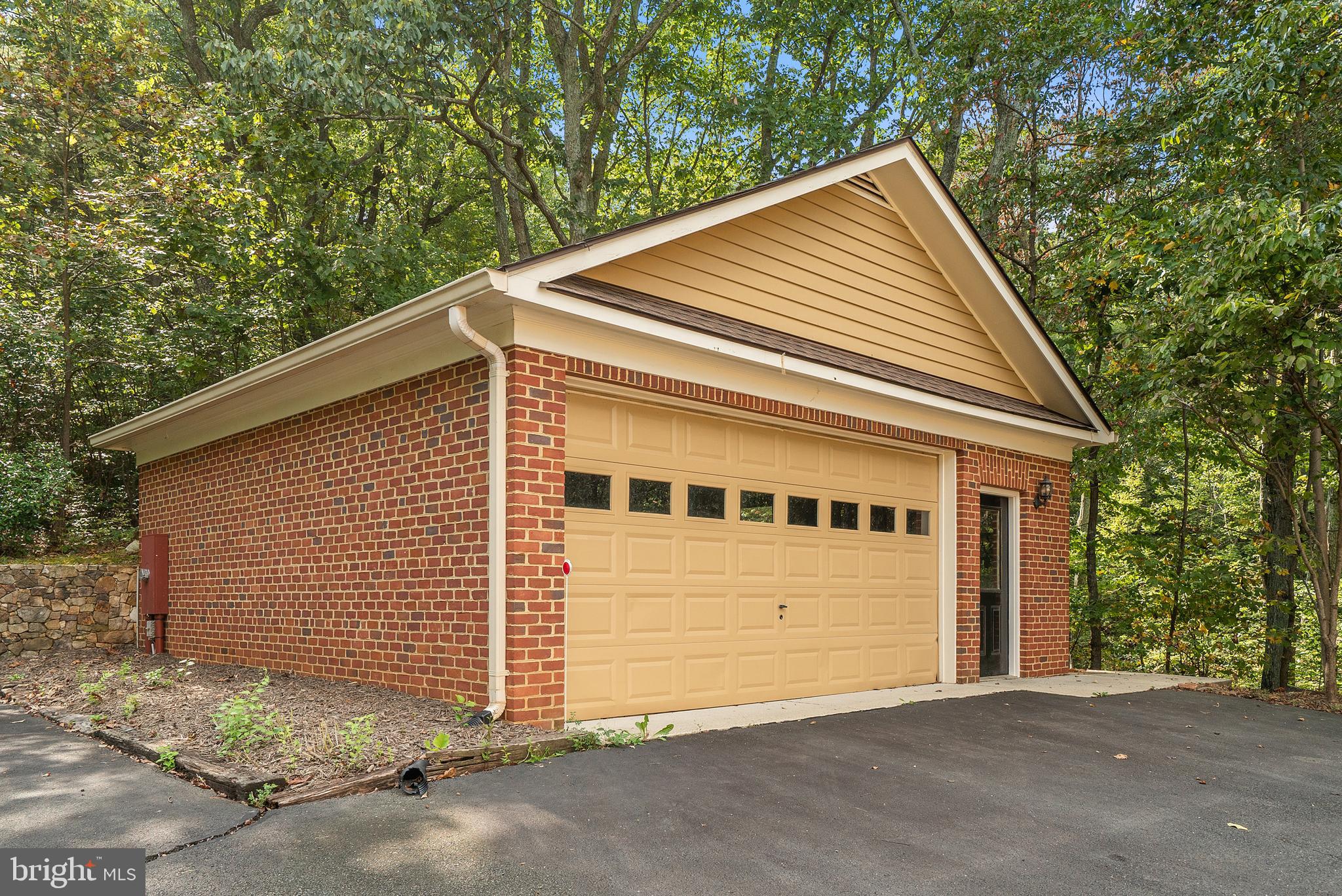 6276 Beverleys Mill Road Broad Run, VA 20137 - Photo 41 of 41 Detached two car garage