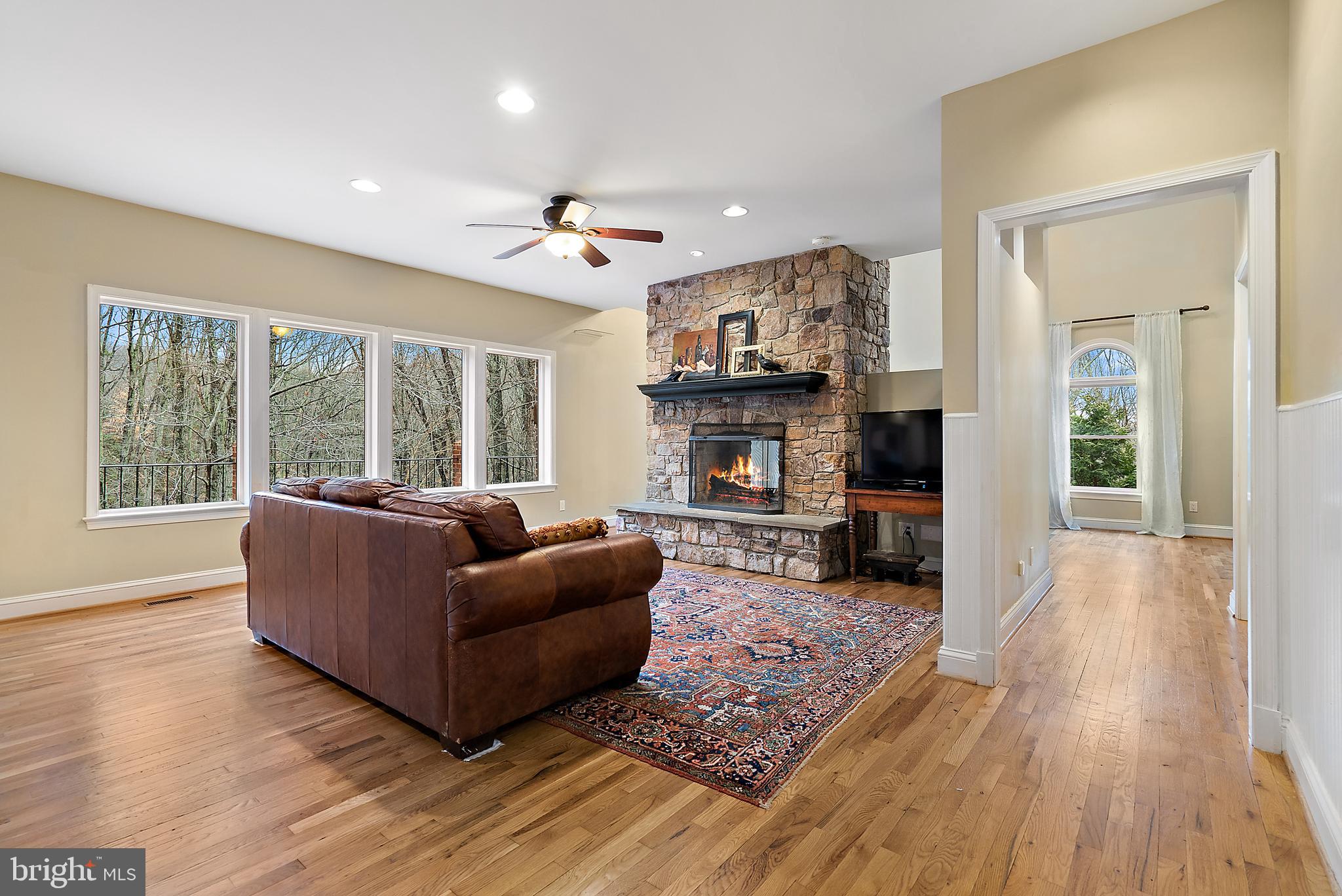 6276 Beverleys Mill Road Broad Run, VA 20137 - Photo 7 of 41 Spacious open Family room with wood floors.