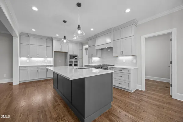 $725,000 | 75 Broadleaf Lane, Louisburg, NC 27549