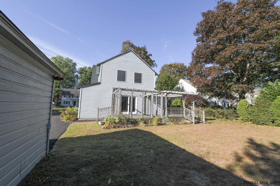 26 Forest Road Bethlehem, NY 12054 - Photo 25 of 28 Photo 25
