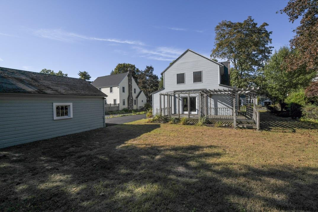 26 Forest Road Bethlehem, NY 12054 - Photo 27 of 28 Photo 27
