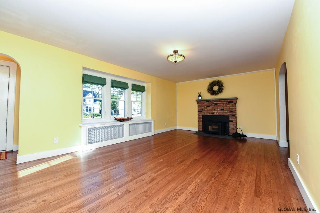 26 Forest Road Bethlehem, NY 12054 - Photo 6 of 28 Photo 6
