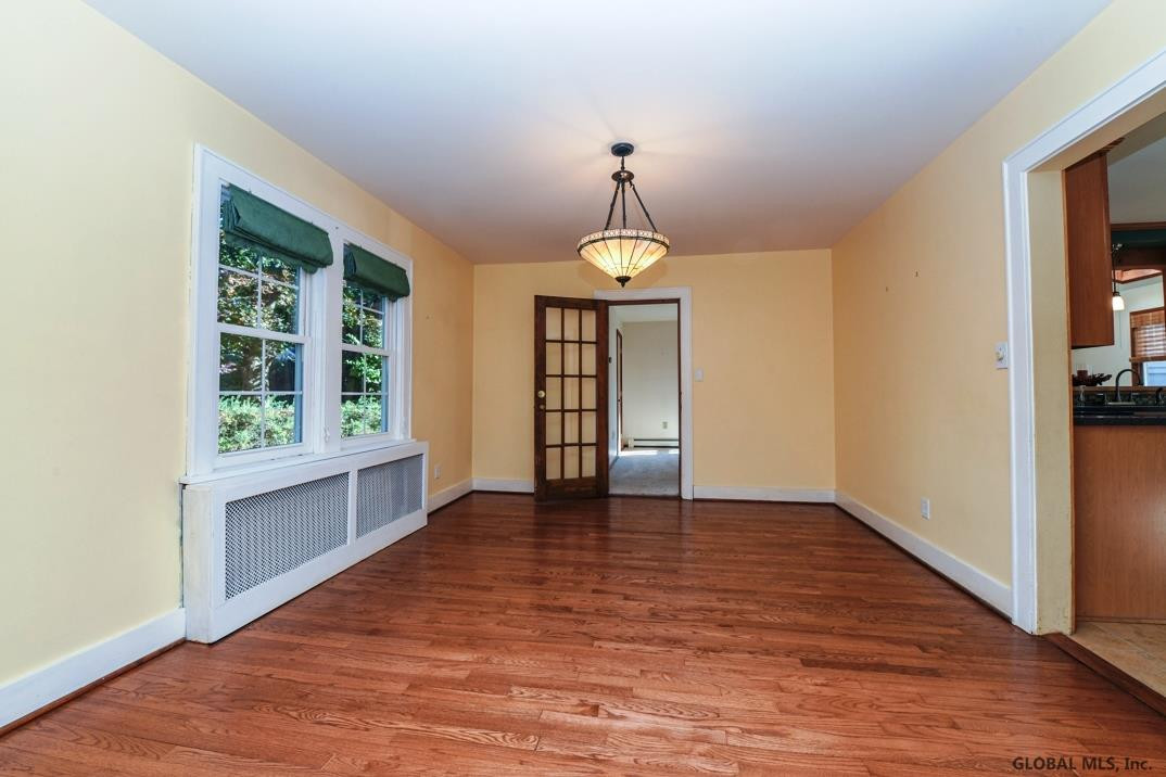26 Forest Road Bethlehem, NY 12054 - Photo 10 of 28 Photo 10