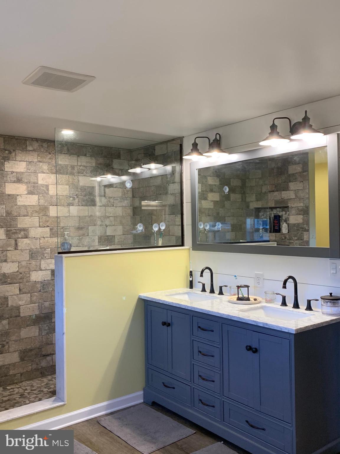 485 Hopewell Road Downingtown, PA 19335 - Photo 12 of 20 Master Bathroom