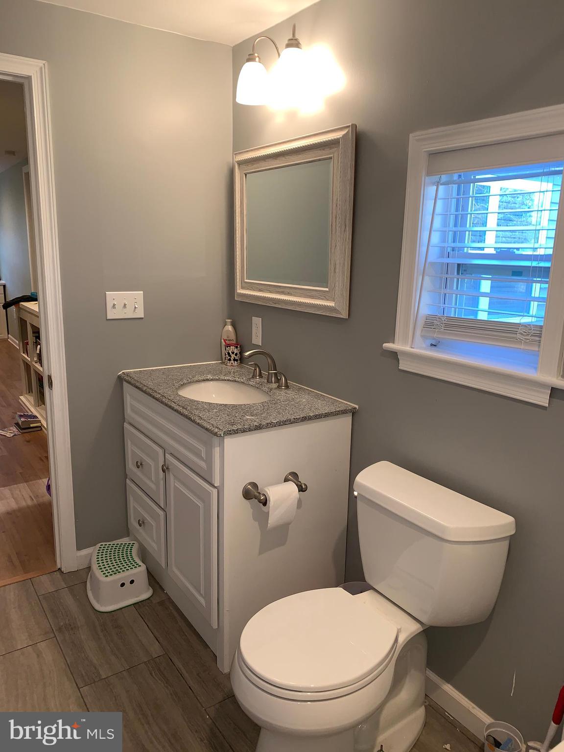 485 Hopewell Road Downingtown, PA 19335 - Photo 6 of 20 Hall Bathroom