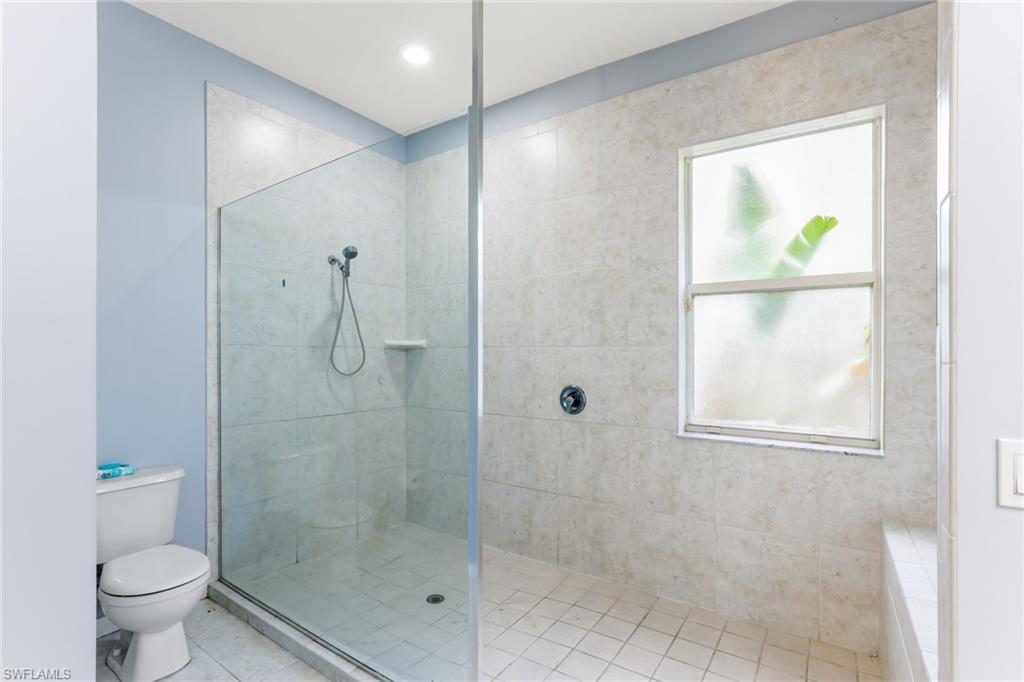 910 9th Street Southwest Naples, FL 34117 - Photo 18 of 35 Gallery Image 18