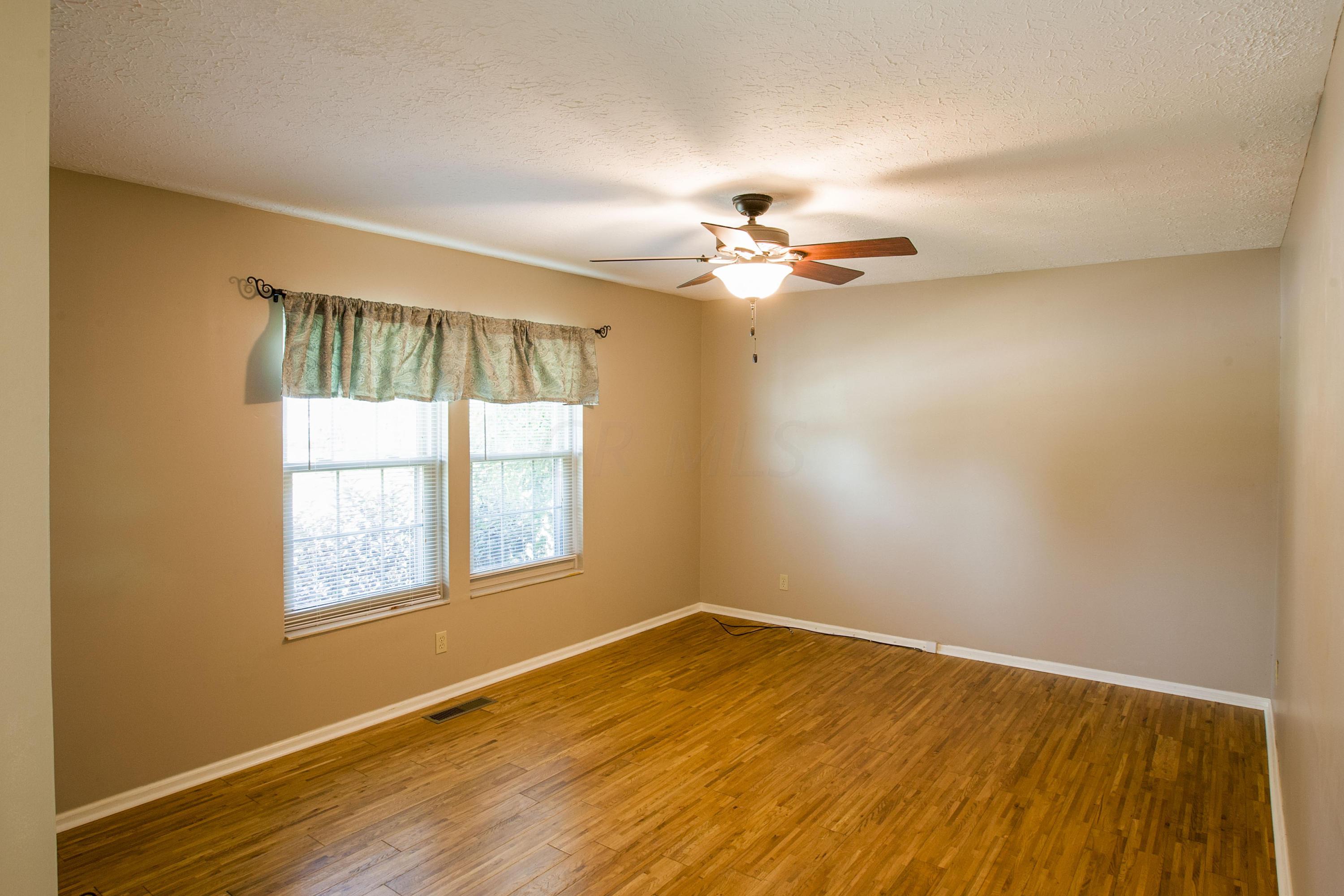 5435 Davidson Road Hilliard, OH 43026 - Photo 5 of 18