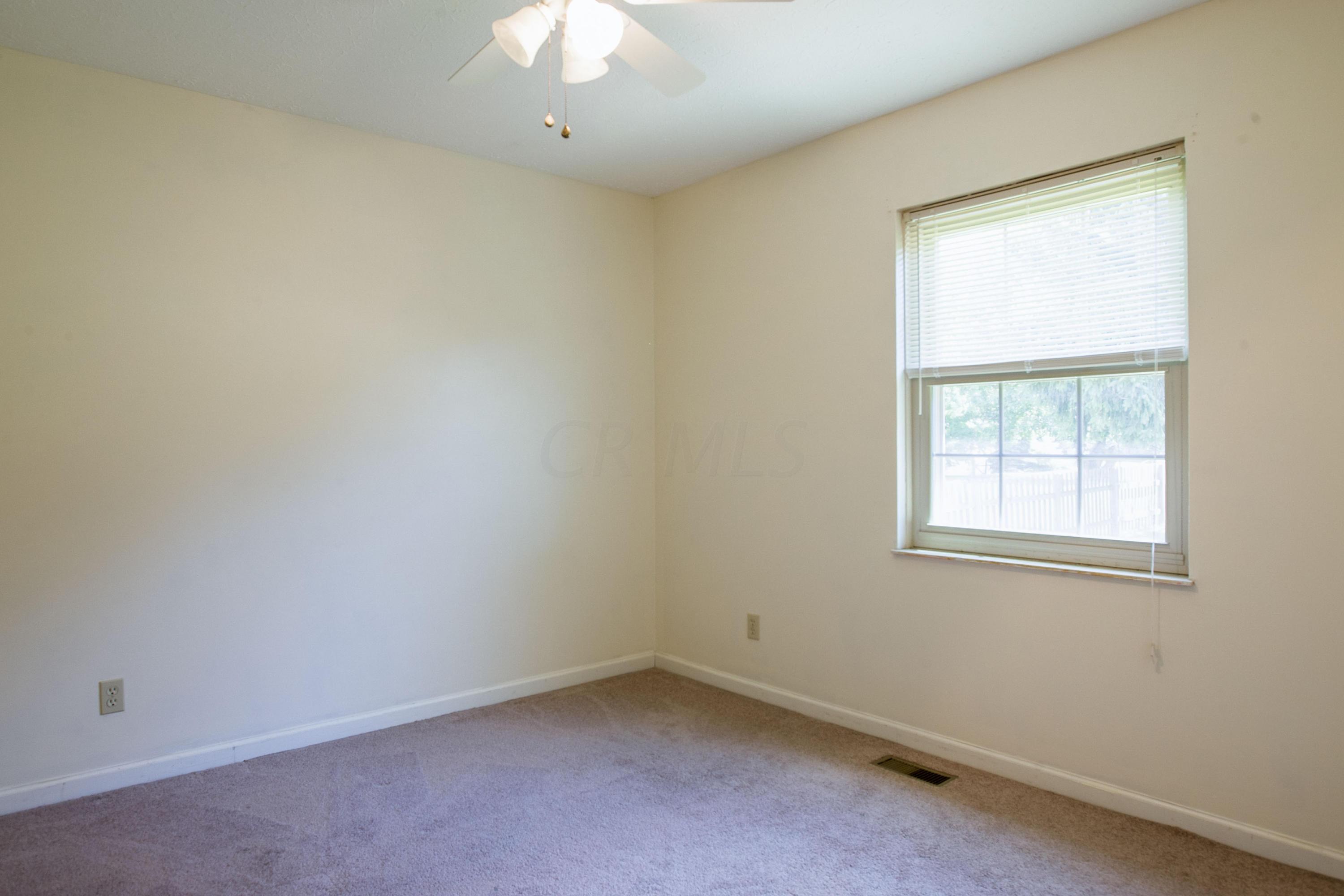 5435 Davidson Road Hilliard, OH 43026 - Photo 9 of 18