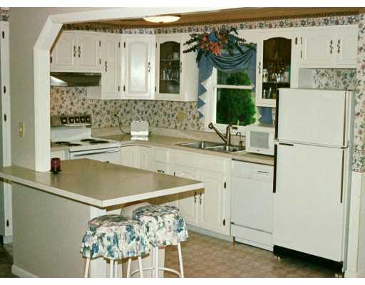 116 Hunter School Road Somerset, PA 15501 - Photo 3 of 7 Kitchen.