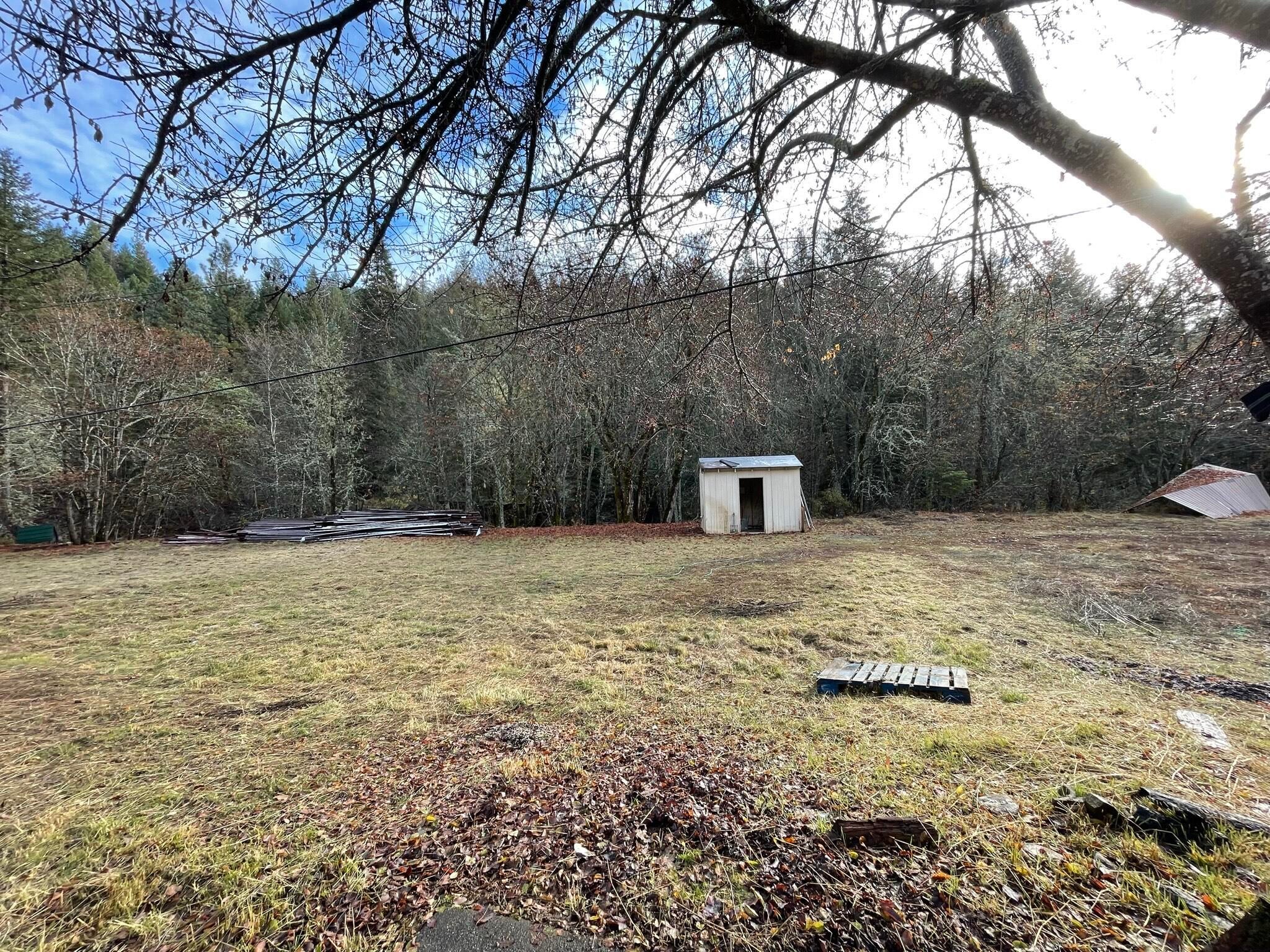 350 Sugar Pine Road Trail, OR 97541 - Photo 5 of 10 pump house