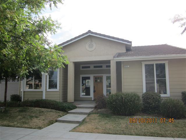 818 South Apple Avenue Reedley, CA 93654 - Photo 1 of 10 Gallery Image 1