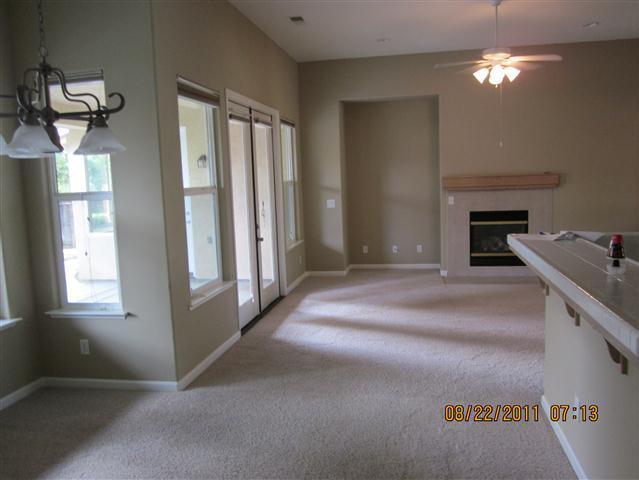 818 South Apple Avenue Reedley, CA 93654 - Photo 2 of 10 Gallery Image 2