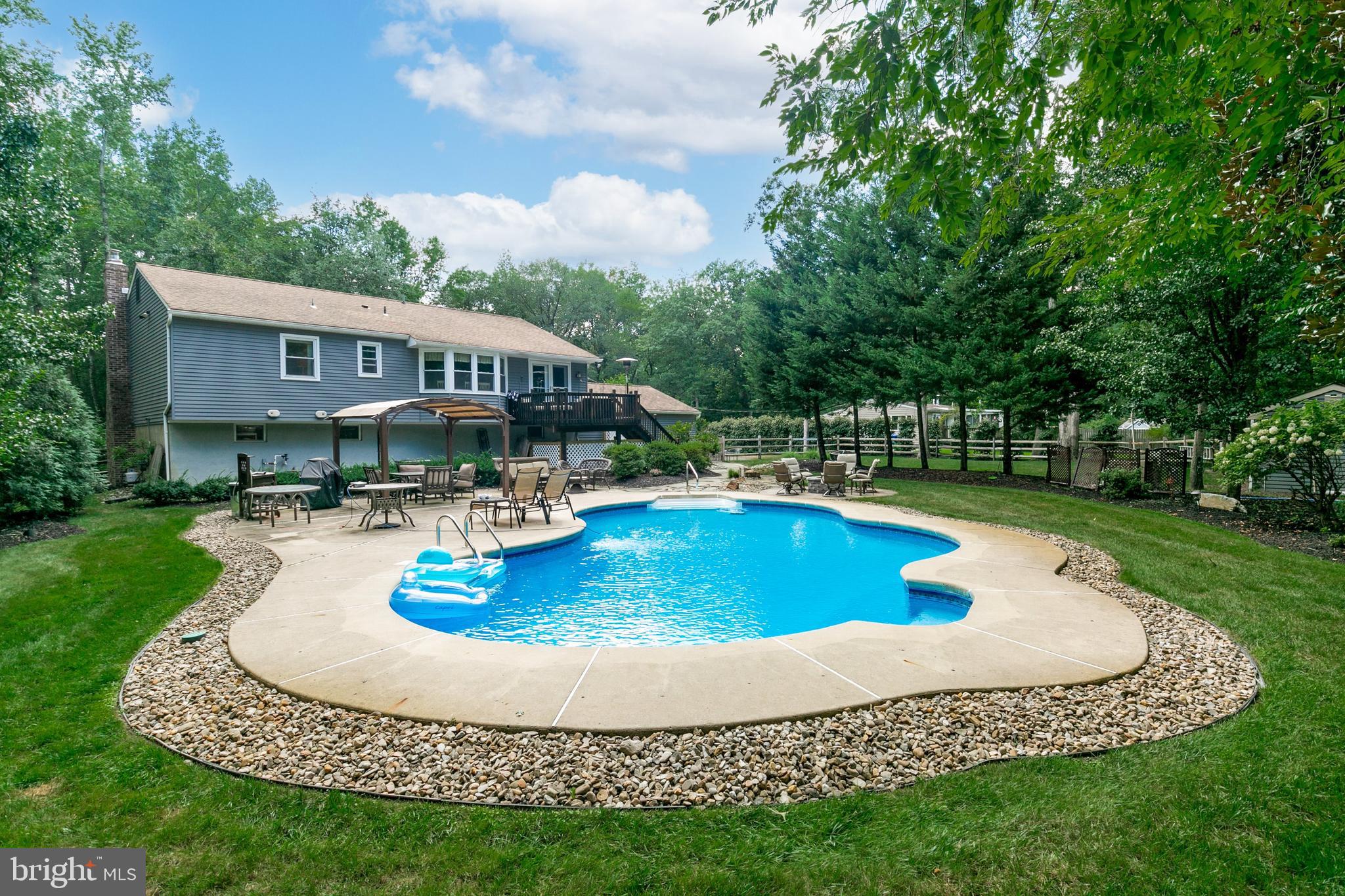 13 Oregon Trail Medford, NJ 08055 - Photo 35 of 46