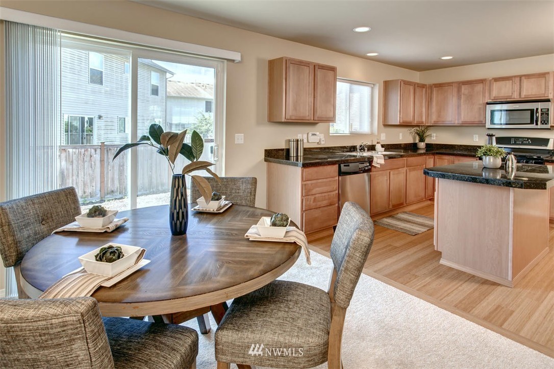 19108 14th Drive Southeast Bothell, WA 98012 - Photo 7 of 22 Gallery Image 7