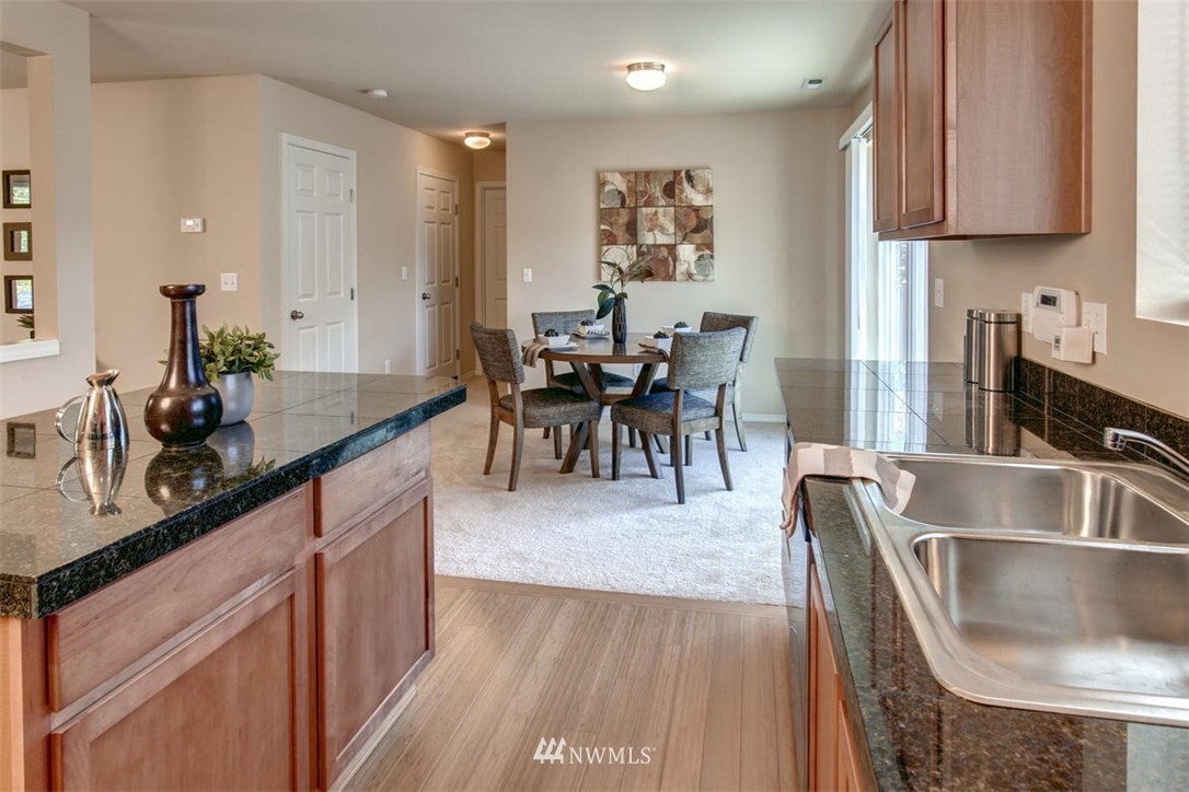 19108 14th Drive Southeast Bothell, WA 98012 - Photo 8 of 22 Gallery Image 8